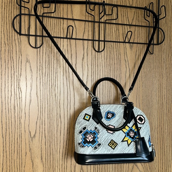 Rare limited edition Louis Vuitton Epi azteque Alma BB - Picture 9 of 16